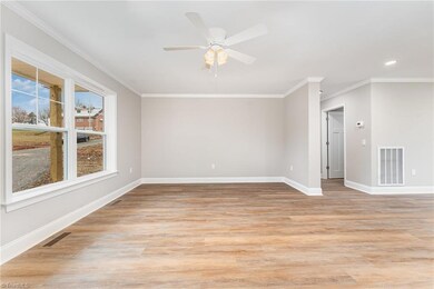 129 Lake St, Elkin, NC 28621 - photo 7