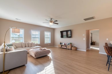 2375 Worshipper Ct, Sumter, SC 29153 - photo 3