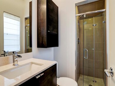 1401 Fairview Ave unit A, Houston, TX 77006 - photo 5