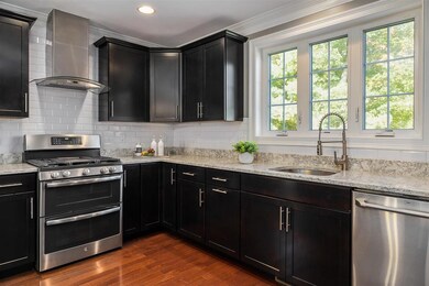 37 Chisholm Farm Dr, Stratham, NH 03885 - photo 7