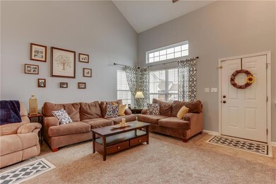 2702 Longleaf Dr, Greenwood, IN 46143 - photo 5