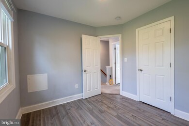 5532 B St SE, Washington, DC 20019 - photo 4