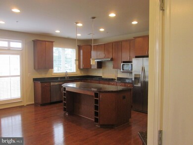 13772 Night Sky Dr, Silver Spring, MD 20906 - photo 5