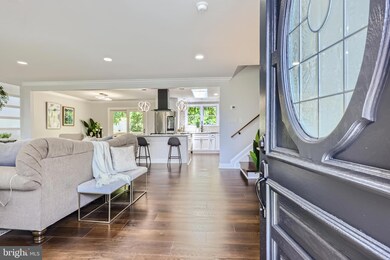 220 E Timonium Rd, Lutherville Timonium, MD 21093 - photo 4