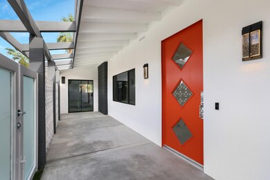 Private Courtyard Patio
