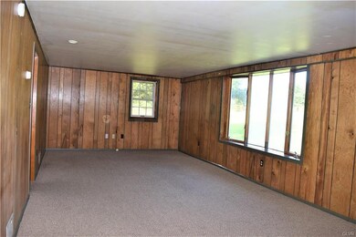 2343 Benders Dr, Bath, PA 18014 - photo 5