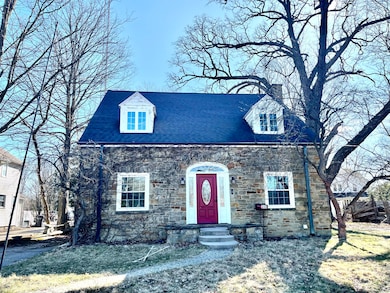 345 S Cochran