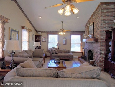 9020 Billingsley Rd, White Plains, MD 20695 - photo 5