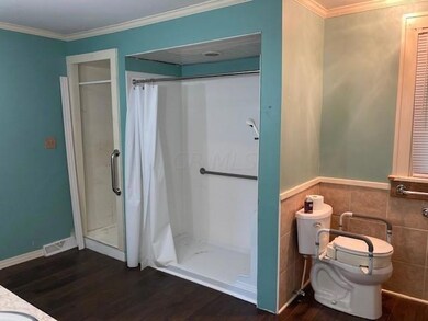 654 E Chestnut St, Lancaster, OH 43130 - photo 4