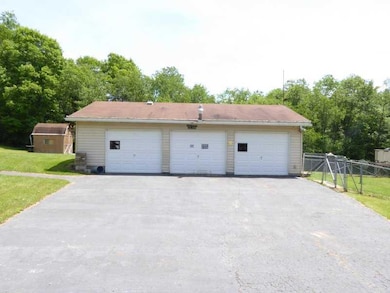 Parking Lot/Garage.