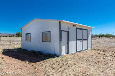 25139 N Patricia Rd, Paulden, AZ 86334 - photo 5