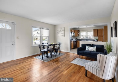 405 E 7th Ave, Ranson, WV 25438 - photo 3