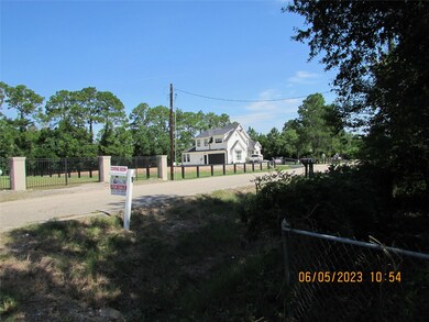 17501 Debbie Dr, Pearland, TX 77584 - photo 6