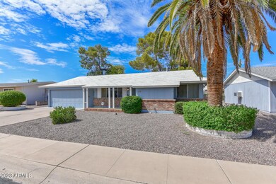 10016 W Cumberland Dr, Sun City, AZ 85351 - photo 3