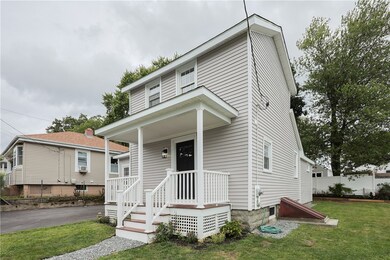 101 Grosvenor Ave, Pawtucket, RI 02860 - photo 3