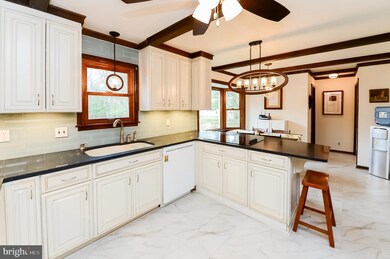 320 Whig Lane Rd, Pilesgrove, NJ 08098 - photo 7