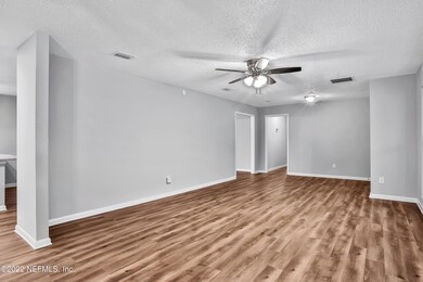 4409 Shiloh Ln, Jacksonville, FL 32210 - photo 5