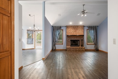 5718 Fox Mill Run, Fort Wayne, IN 46835 - photo 3