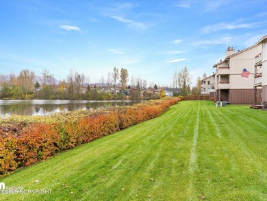 25-Backyard_ELI06029-Edit