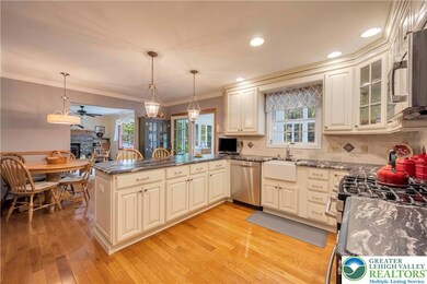 536 Mcilhaney Rd, Stroudsburg, PA 18360 - photo 4