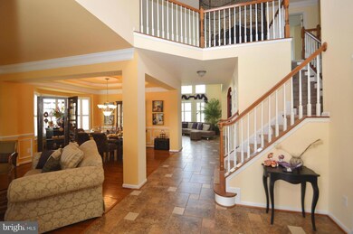 43101 Finders Ln, Chantilly, VA 20152 - photo 2