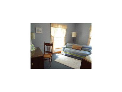 Bedroom. Great 2nd bedroom or a home office and de