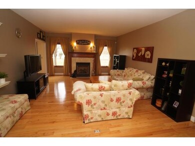 322 Woodside Ct, Batesville, IN 47006 - photo 2