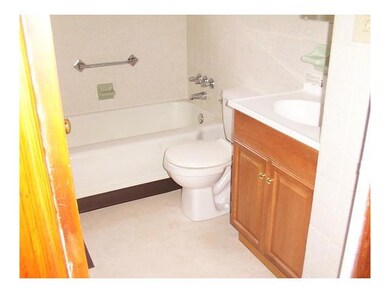 Full Bath - 1st Floor