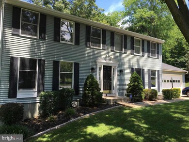 15113 Holleyside Dr, Dumfries, VA 22025 - photo 2