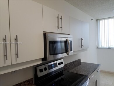 Florida Tower unit 1802, Miami Beach, FL 33141 - photo 7