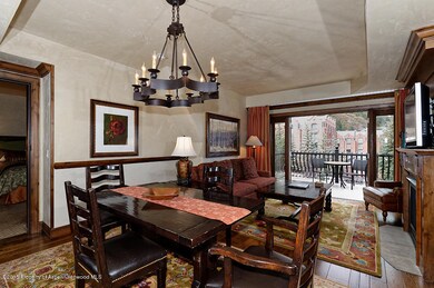 Grand Hyatt Aspen Unit 48B4 Web 02