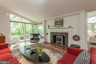 2011 Whiteoaks Dr, Alexandria, VA 22306 - photo 4