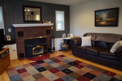 62 Spring Rd, Schenectady, NY 12302 - photo 7