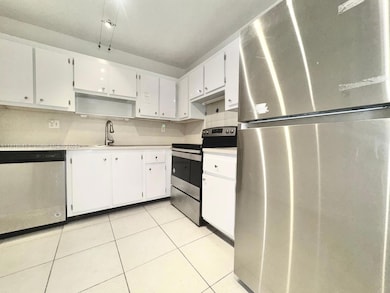 600 Three Islands Blvd unit 620, Hallandale Beach, FL 33009 - photo 4