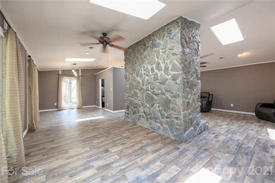 166 Locke Moore Ln, Statesville, NC 28625 - photo 4
