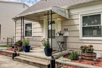 743 Chestershire Rd, Columbus, OH 43204 - photo 3