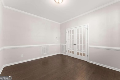 156 Round Pond Dr, Lilburn, GA 30047 - photo 4