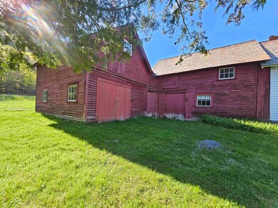 476 Tunnel St, Readsboro, VT 05350 - photo 6