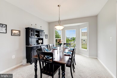 36087 Welland Dr, Round Hill, VA 20141 - photo 5