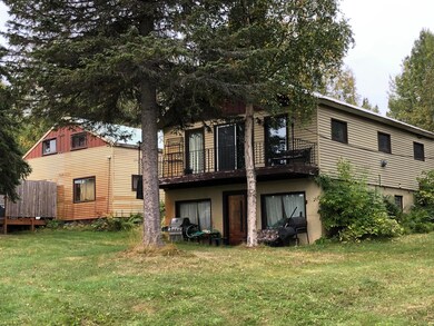 Exterior (17)