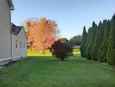 131 Corporate Place, Middletown, RI 02842 - photo 4