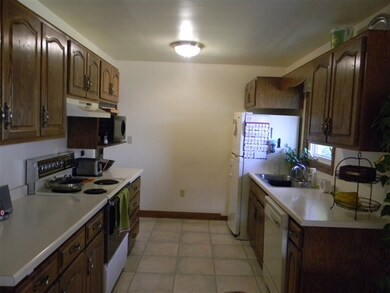 803 1st St, Duluth, MN 55810 - photo 4