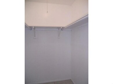 10514 Ashwood Dr unit C, El Paso, TX 79935 - photo 6