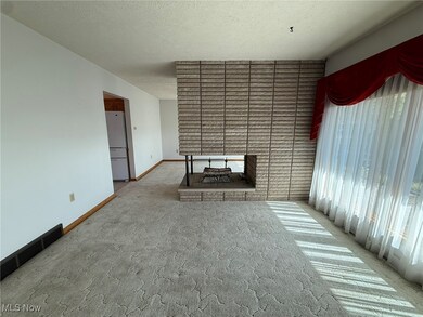 2902 Downeys Hill Dr NE, Dover, OH 44622 - photo 6