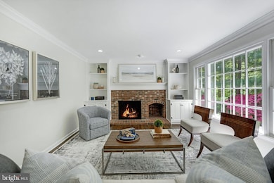 11611 Deer Forest Rd, Reston, VA 20194 - photo 7