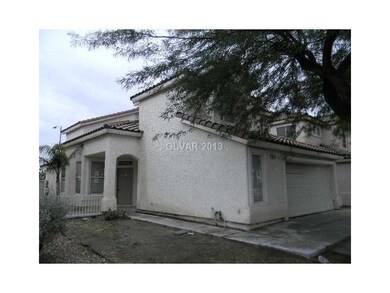Property Photo. FRONT LEFT OF HOME WITH COVERED EN