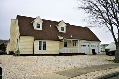 96 Spinnaker Ct, Bayville, NJ 08721 - photo 2