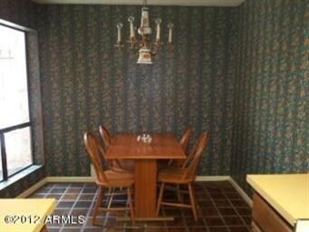Eat in kitchen area