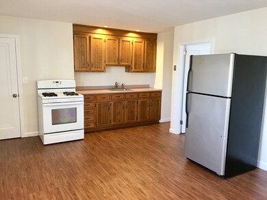 79-81 Lynn St unit 5, Lawrence, MA 01843 - photo 2