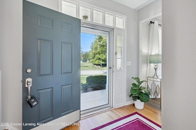 11304 Carousel Dr, Grand Ledge, MI 48837 - photo 3